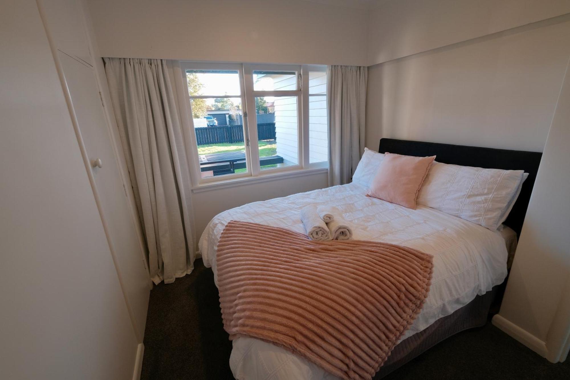 4 Bedroom In Great Location แฮมิลตัน ภายนอก รูปภาพ